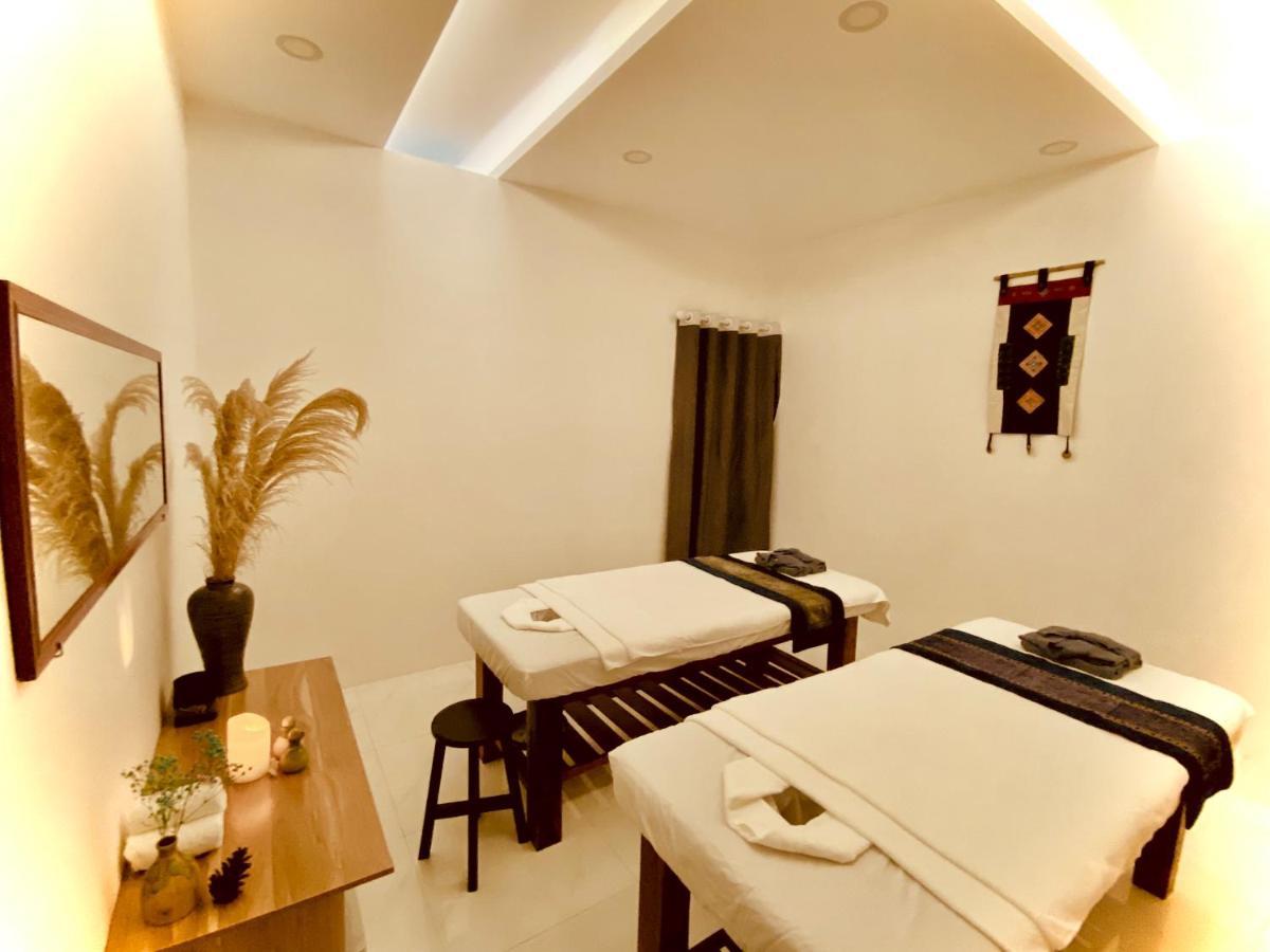 Herbs Spa & Hotel Grand World Фу Куок Екстериор снимка