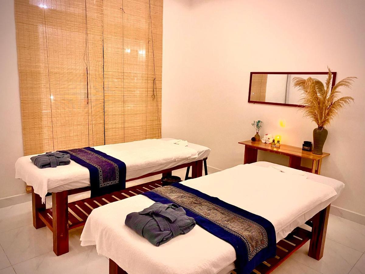 Herbs Spa & Hotel Grand World Фу Куок Екстериор снимка